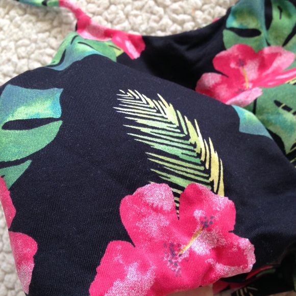 SOLD - Picture 3 of 7